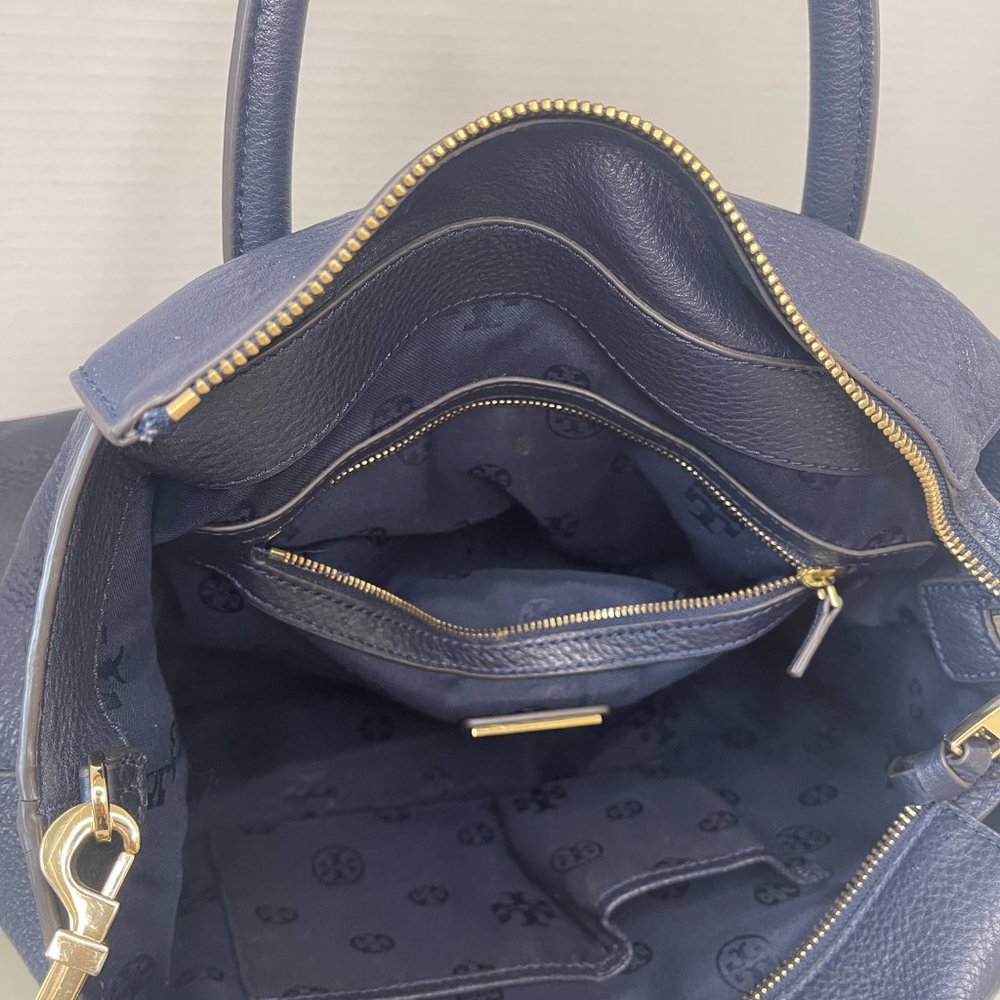 Tory Burch Navy Blue Pebbled Leather Handheld/Shoulder Bag Crossbody - Picture 3 of 15